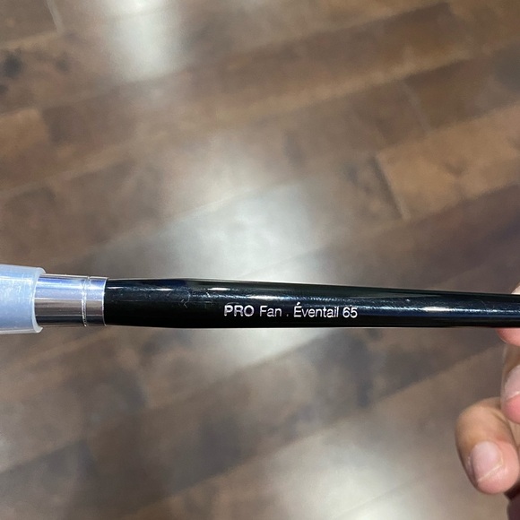 sold🚫 Sephora fan makeup brush NEW - Picture 4 of 6